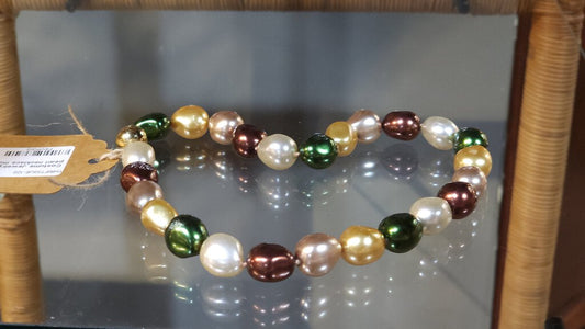 Multicolor Pearl Necklace Magnetic Close
