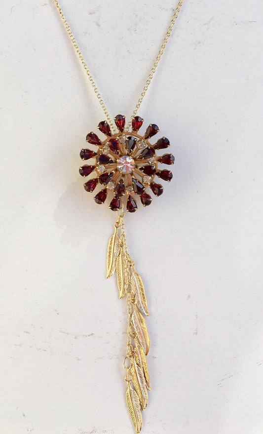 Vintage Necklace/Pin With Gold Feathers. Detachable Chain And Feathers